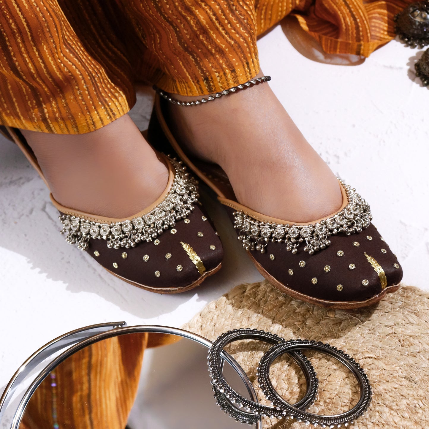 Jhankar Juttis (Prepaid Only)