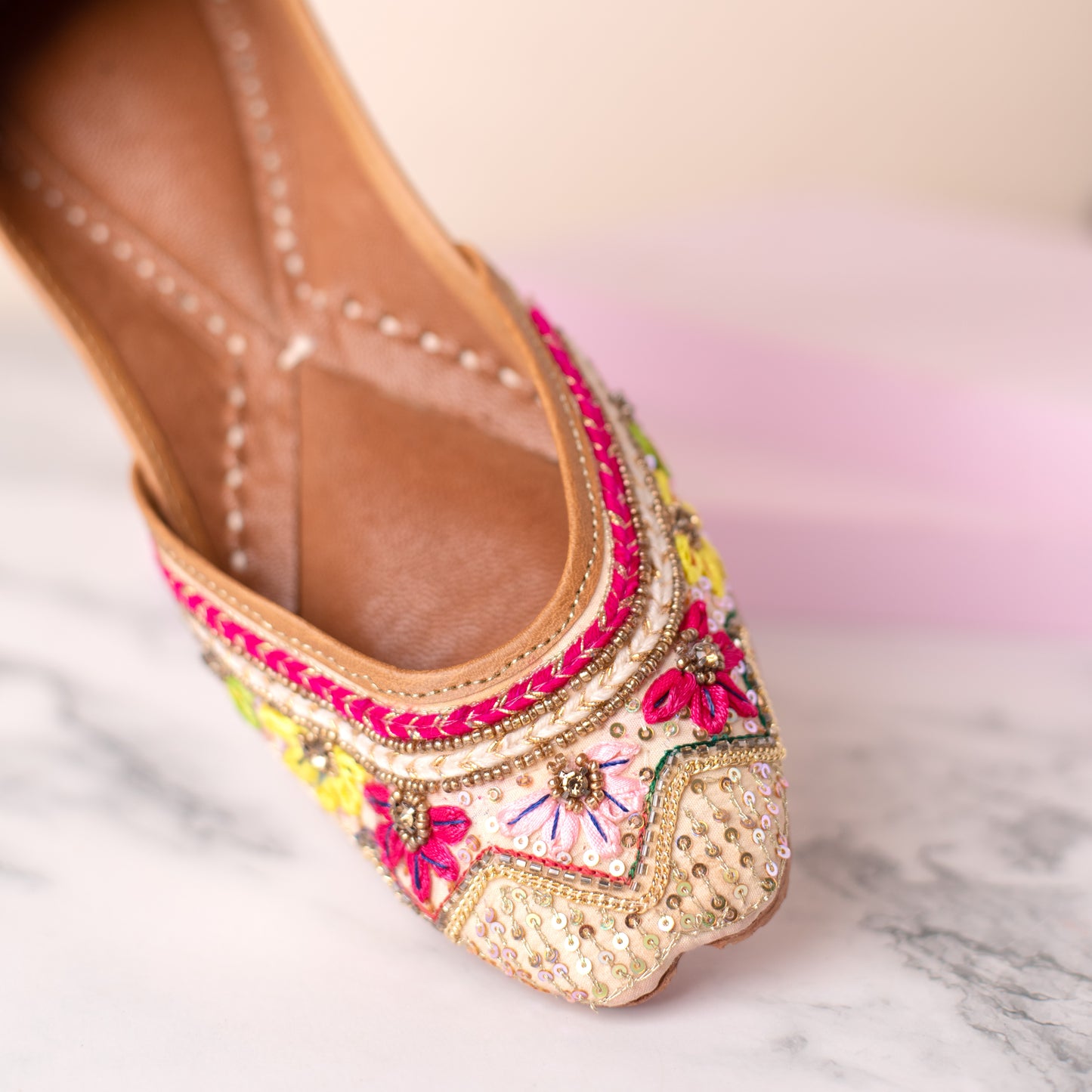 Opulent MeadowJutti
