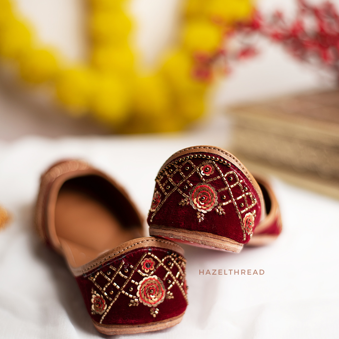 Jashn Maroon Juttis (Prepaid Only)