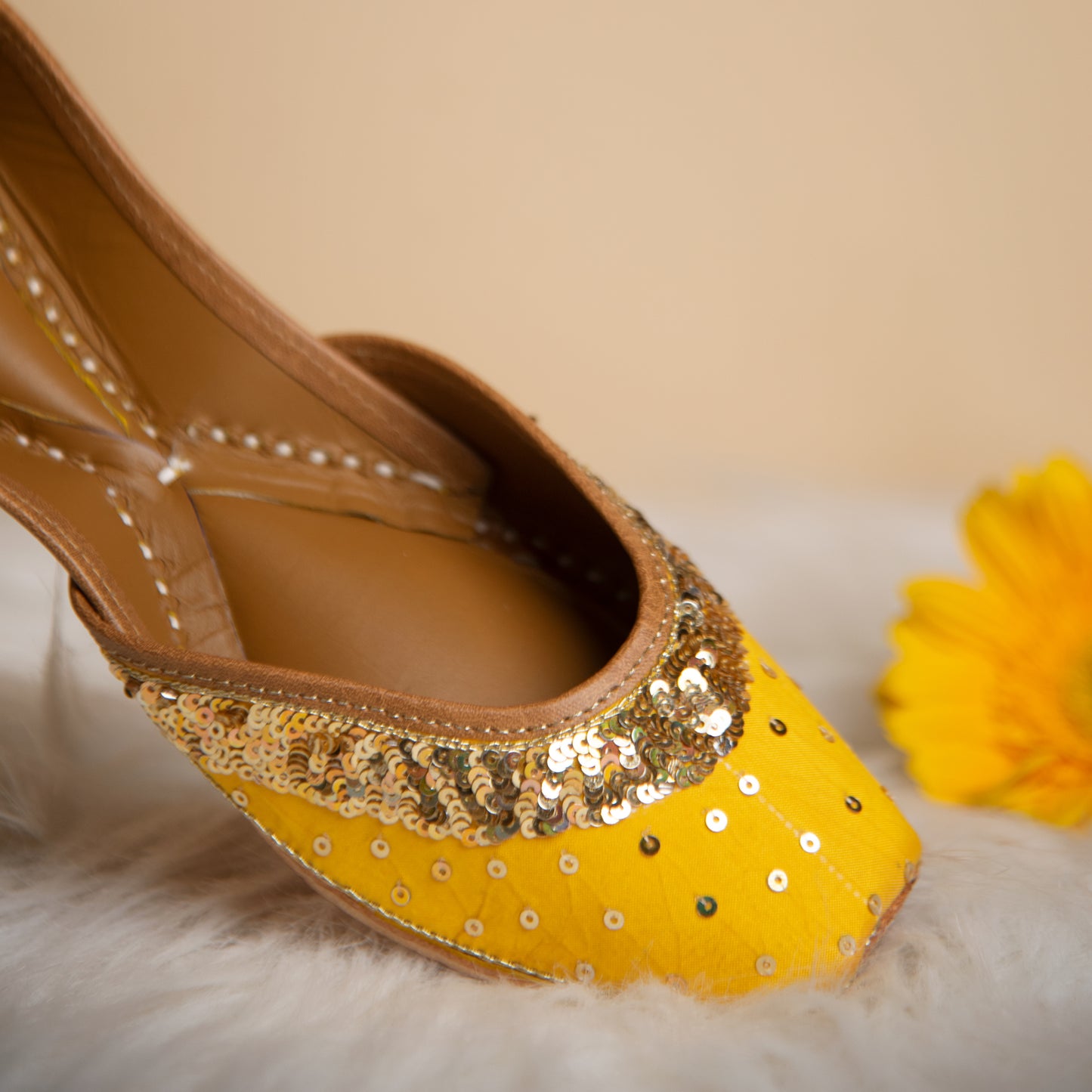 Chrome Yellow Juttis (Prepaid Only)