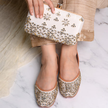 Silver Kundan Jutti & Clutch Combo