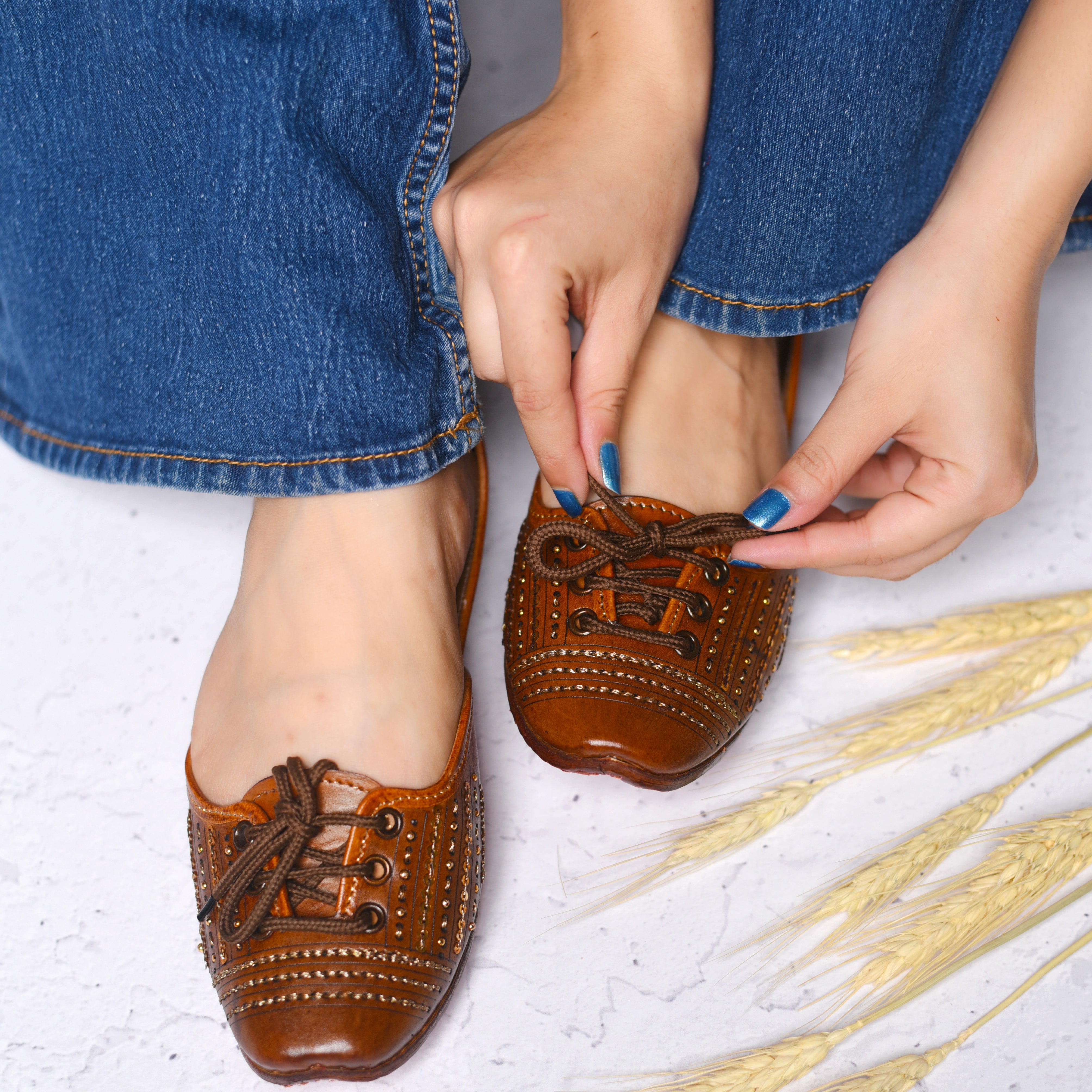 Luxe Lace-Up – HazelThread