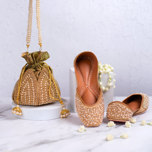 Potli & Jutti Set